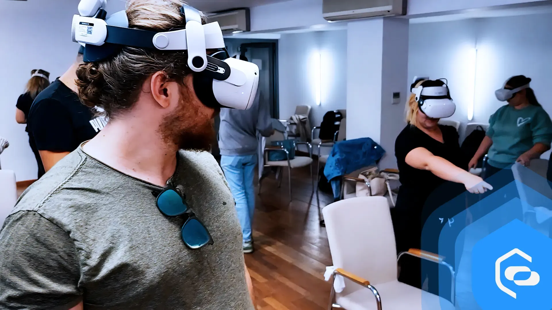 Koleje Mazowieckie employees training in VR for fire safety on a train