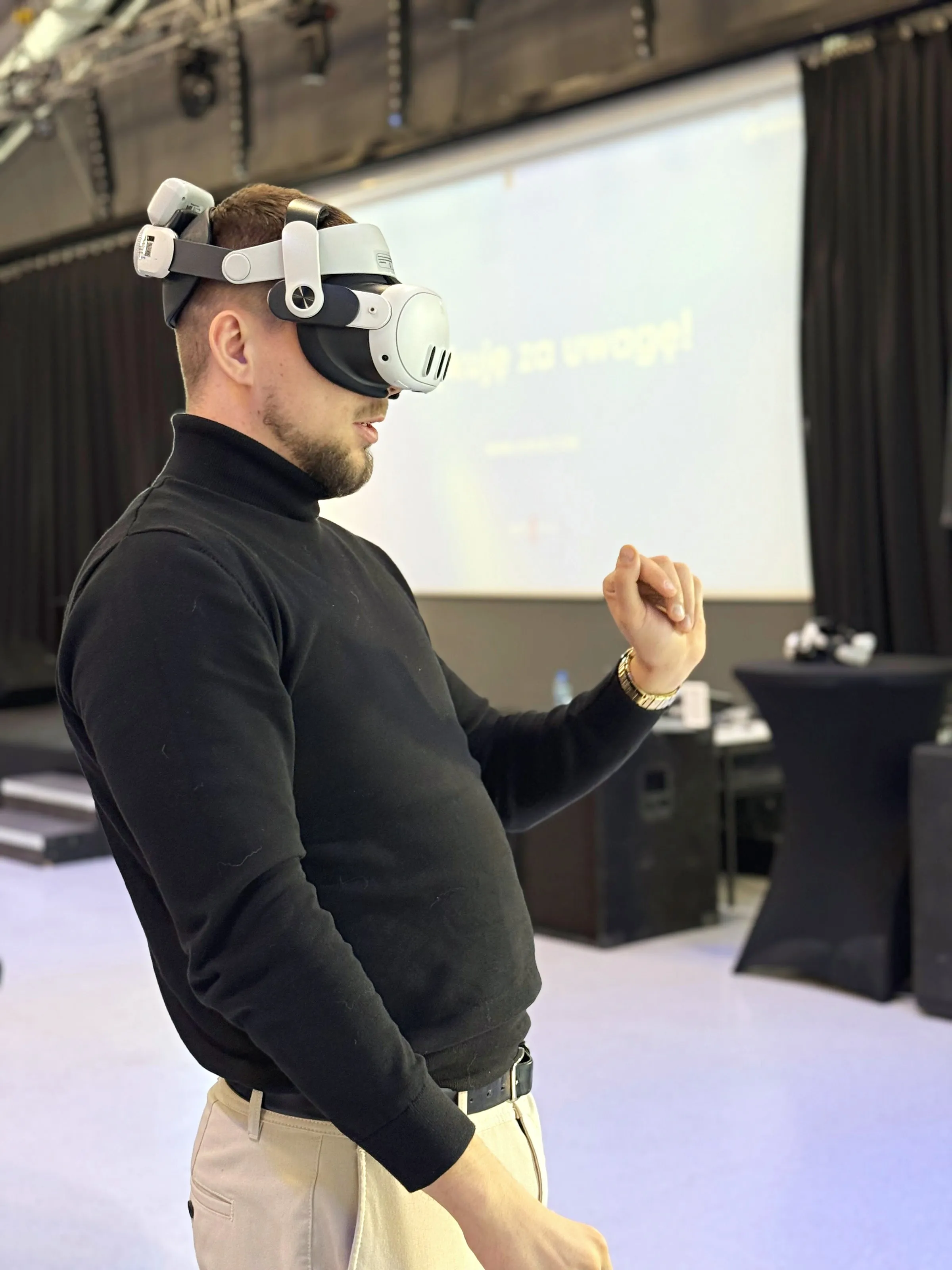 An employee undergoing onboarding training using VR technology